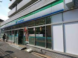 ファミリーマート 小滝橋通り店の画像1