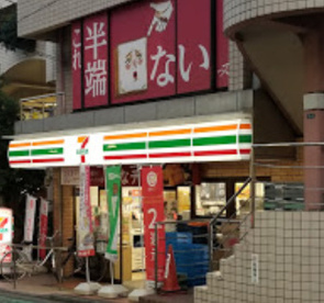 セブンイレブン　横浜能見台駅前店の画像1