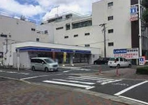 ローソン 中村水主町店