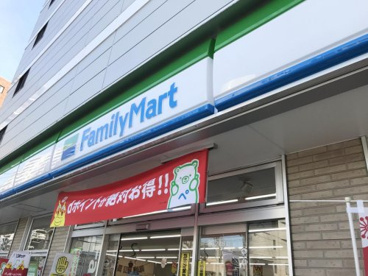 ファミリーマート 八事弥生が岡店の画像1