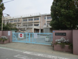 鴻巣市立赤見台第一小学校