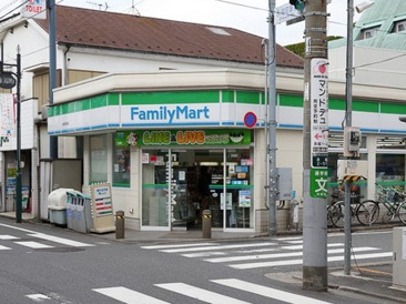 ファミリーマート 永福町駅南店