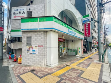 ファミリーマート 江古田千川通り店の画像1