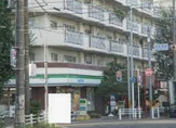ファミリーマート みのてつ彩紅橋店