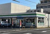 ファミリーマート 高辻店