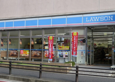 ローソン　戸塚駅東口店の画像1