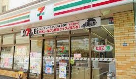 セブンイレブン 名古屋新栄1瓦町店の画像1