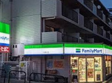 ファミリーマート 一社駅北店