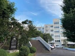 埼玉県立浦和商業高校の画像1