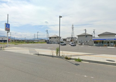 ローソン 天童南駅前店の画像1