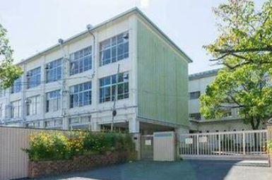 四條畷市立くすのき小学校の画像1