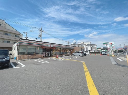 セブンイレブン 向日一文橋店の画像