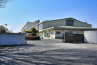 久喜市立栗橋東中学校の画像1
