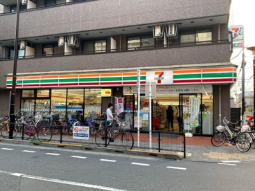 セブンイレブン 武蔵野境2丁目店の画像1