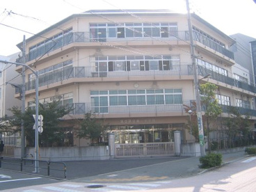 足立区立第一中学校の画像1