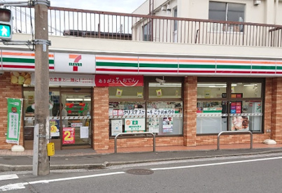 セブンイレブン　横浜上菅田町店の画像1