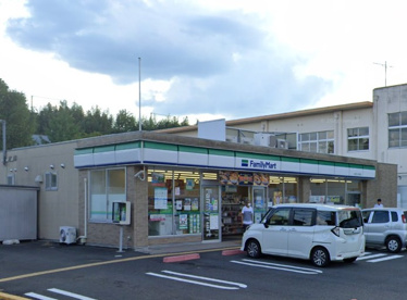 ファミリーマート 大津石山寺南店の画像1