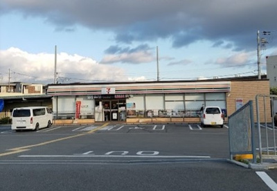 セブンイレブン枚方村野西町店の画像1
