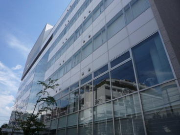 ルトーア東亜美容専門学校の画像1