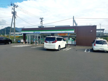 ファミリーマート 野内店の画像1