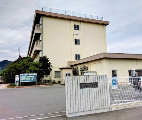 富士市立岩松中学校の画像