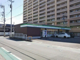 ファミリーマート 甲府丸の内三丁目店