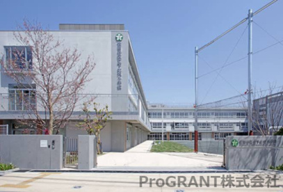 世田谷区立下北沢小学校の画像1