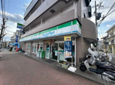 ファミリーマート ナダ萬灘南通店