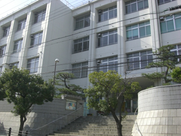 大阪市立 真田山小学校の画像1