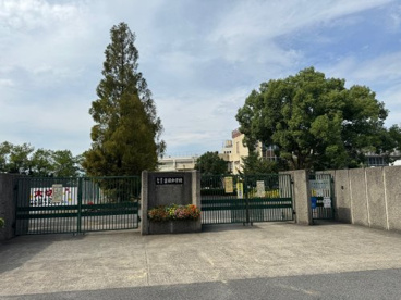 和泉市立富秋中学校の画像1