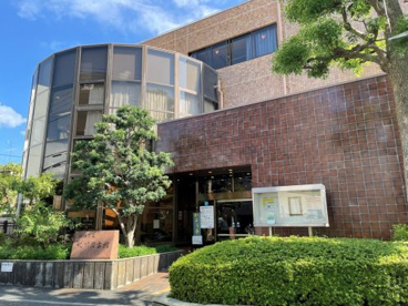 板橋区立氷川図書館の画像1
