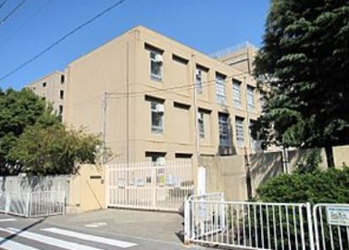 尼崎市立 立花西小学校の画像1