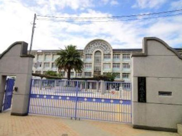 尼崎市立 明城小学校の画像1