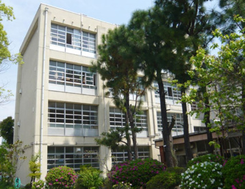 尼崎市立 小園小学校の画像1