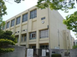 尼崎市立 園田南小学校の画像1
