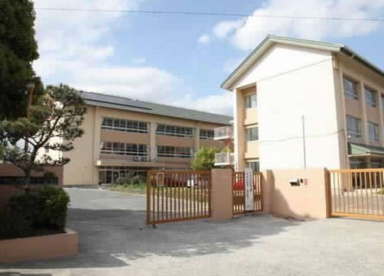 尼崎市立 金楽寺小学校の画像1