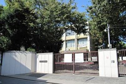 尼崎市立武庫東中学校の画像1