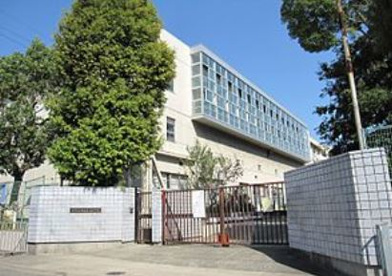 尼崎市立南武庫之荘中学校の画像1