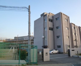 宝塚市立 長尾小学校の画像1