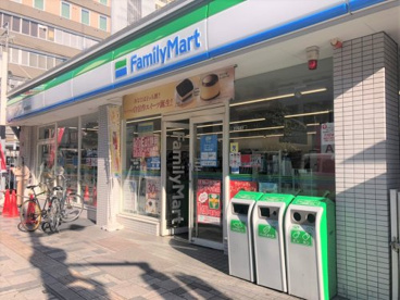 ファミリーマート　静岡紺屋町店の画像1