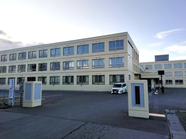 青森市立西中学校の画像1