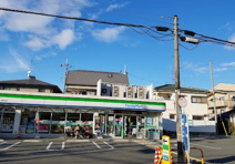 ファミリーマート交野私部店