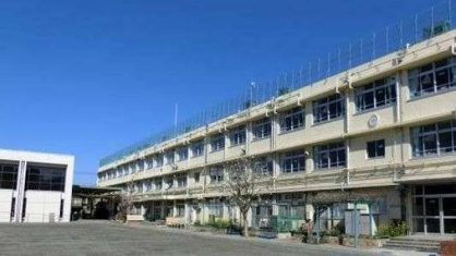 世田谷区立烏山小学校の画像1