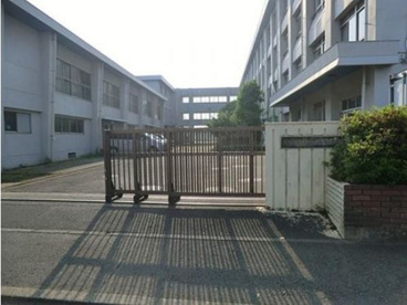 藤沢市立善行中学校の画像1