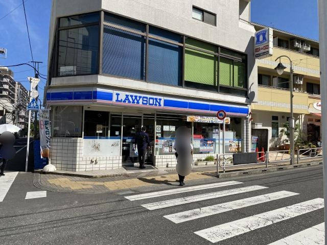 ローソン 西八王子駅前店