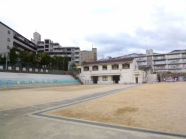 宝塚市立幼稚園西山幼稚園の画像1
