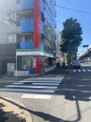 ファミリーマート　新宿新小川町店