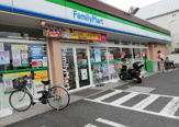 ファミリーマート　枚方東香里店