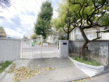 中野区立武蔵台小学校の画像1