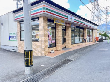 セブン-イレブン 裾野金沢店の画像1